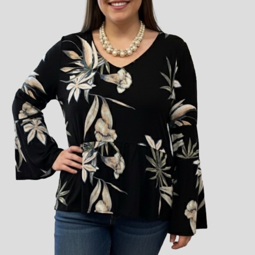 😍SHOW SPECIAL - ROXY Black Floral Long Sleeve with Lace Inserts Plus Size XL